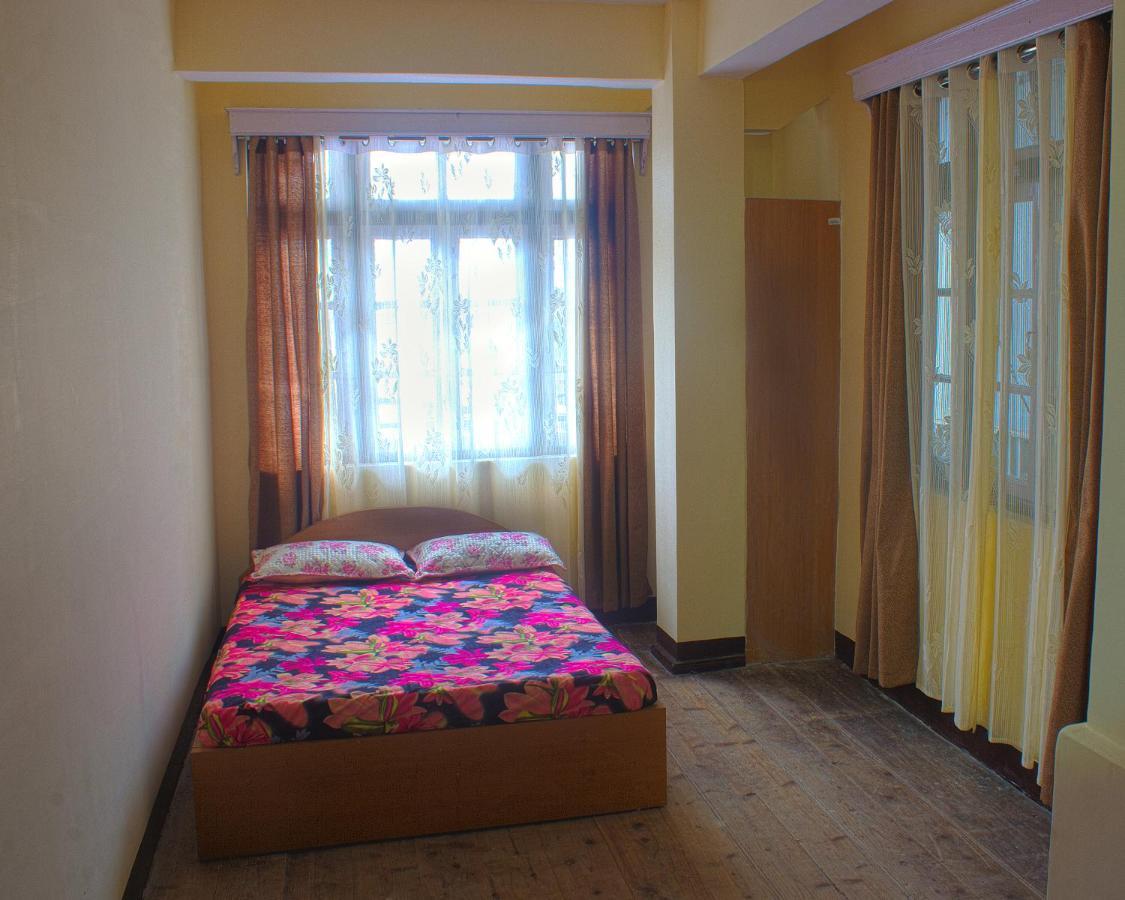 Dukeraj Homestay Νταρτζίλινγκ Εξωτερικό φωτογραφία