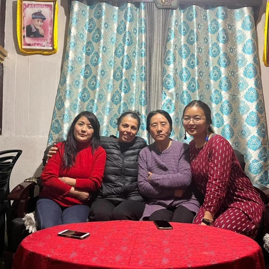 Dukeraj Homestay Νταρτζίλινγκ Εξωτερικό φωτογραφία